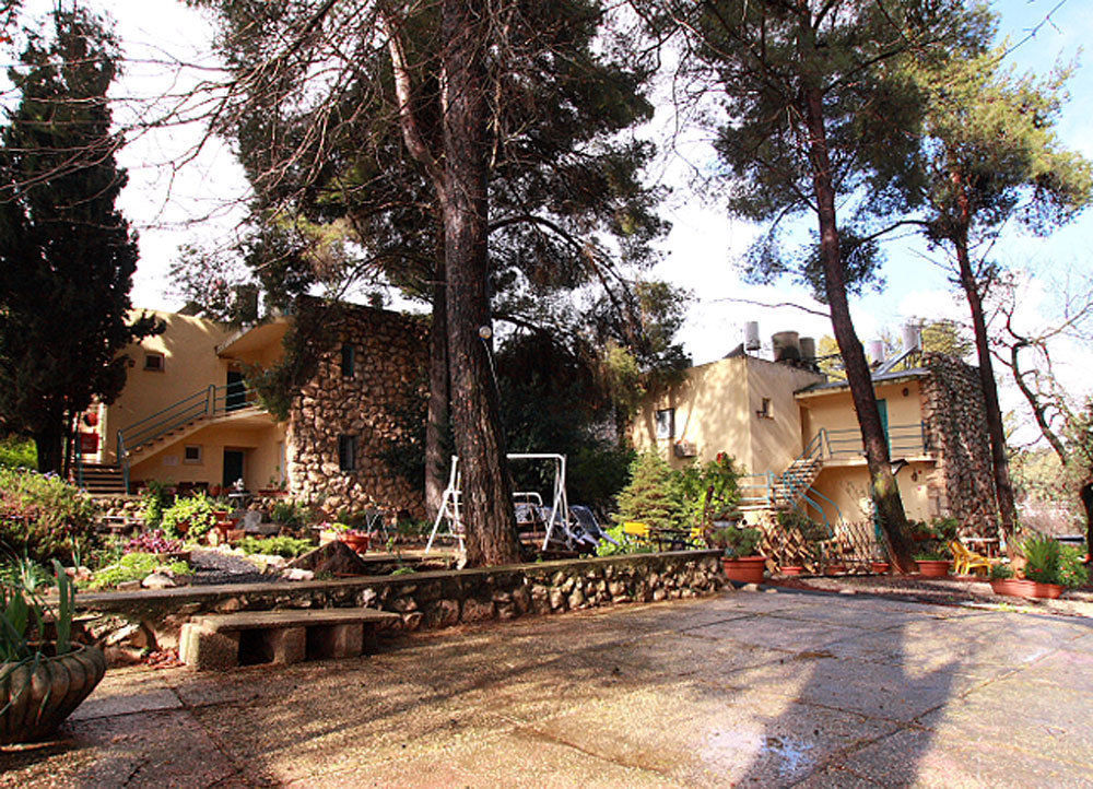 Safed Inn Экстерьер фото