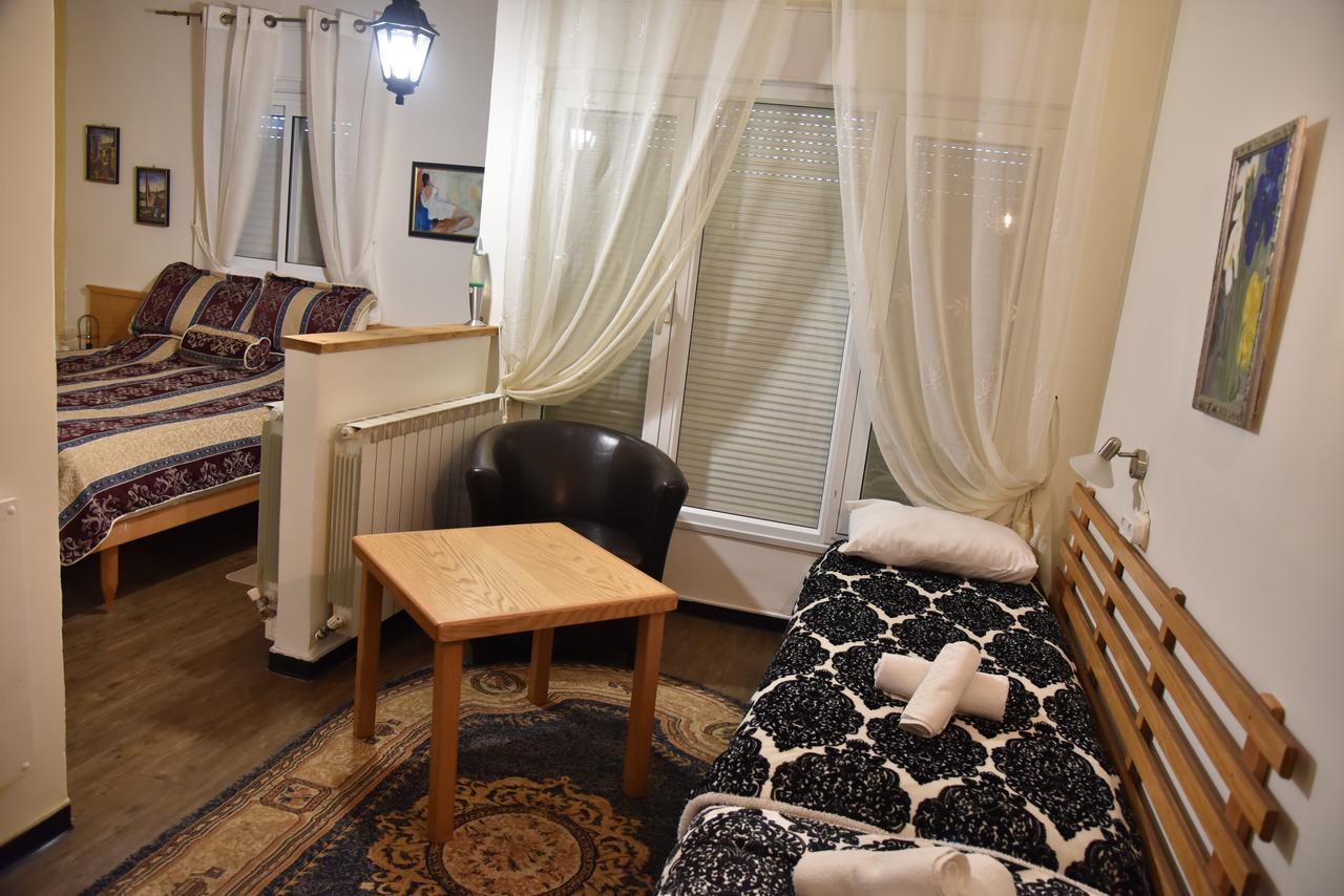 Safed Inn Экстерьер фото