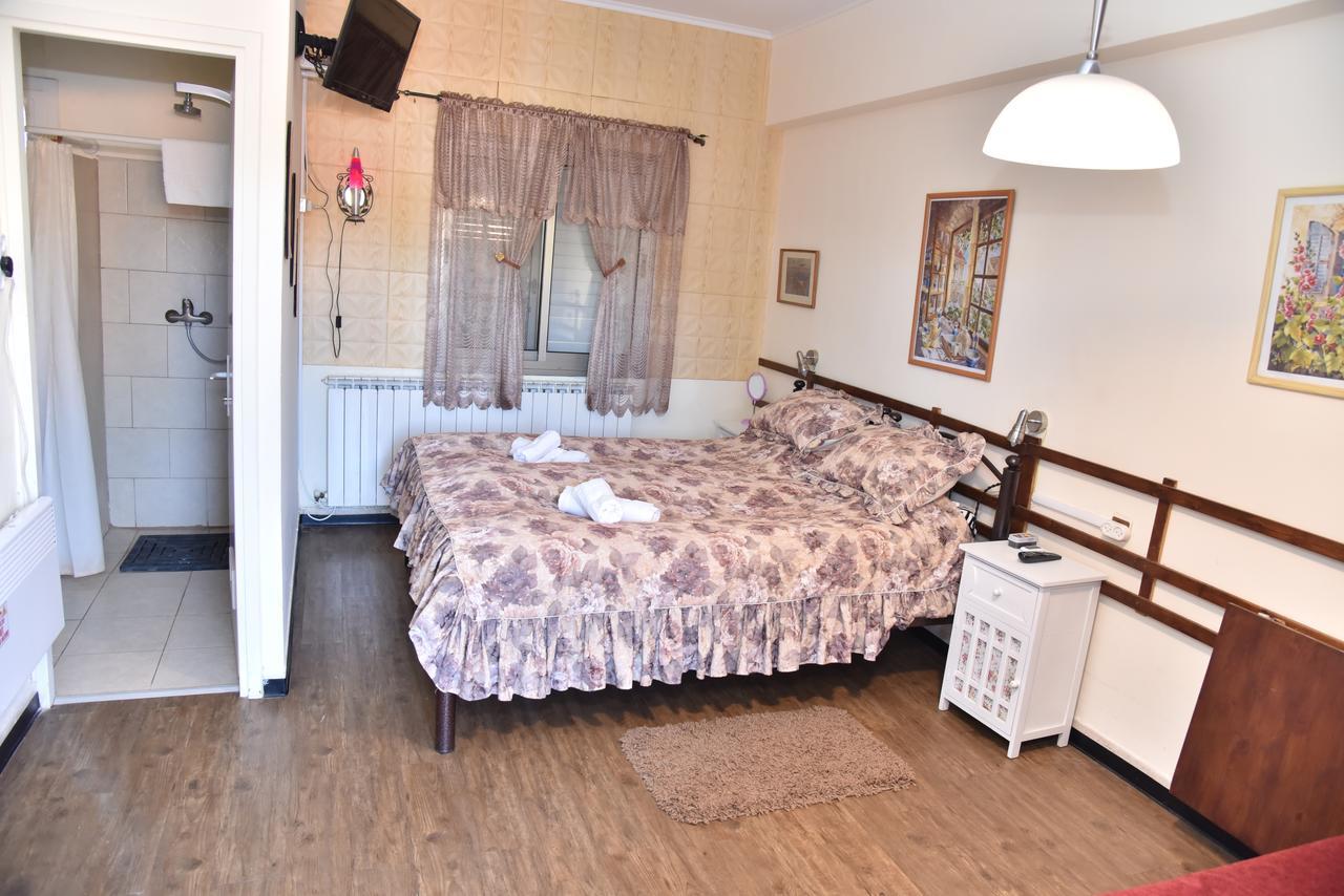 Safed Inn Экстерьер фото