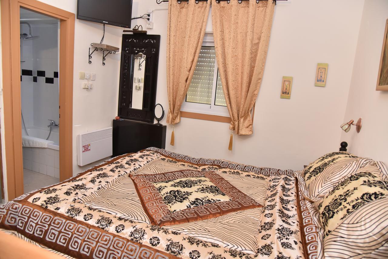 Safed Inn Экстерьер фото